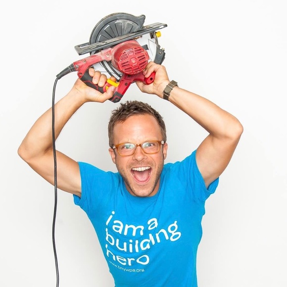 Meet your Posher, Alex - Picture 1 of 1